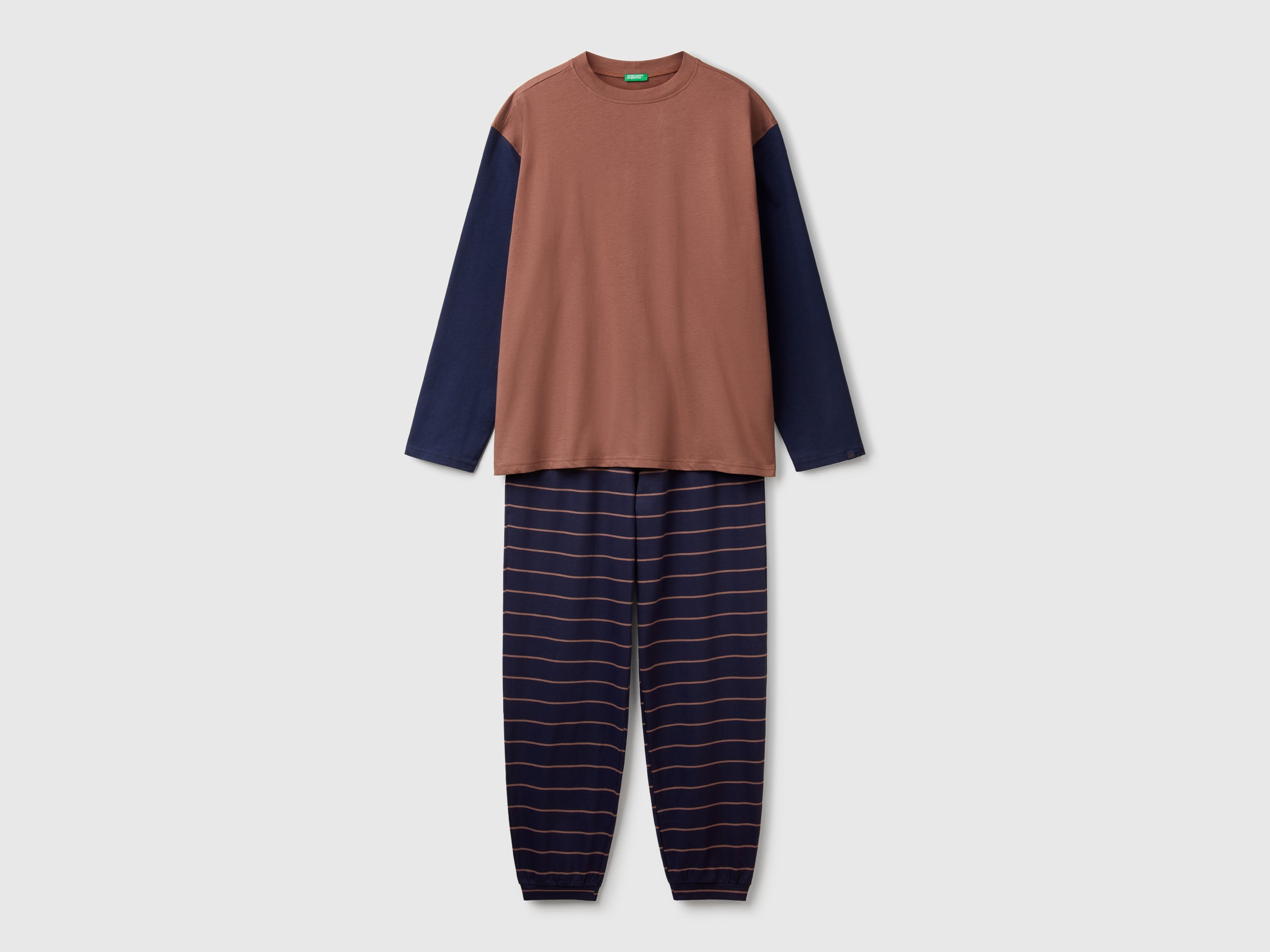 benetton-pigiami-uomo-685bec-1.jpg Intimo e pigiami Uomo Outlet Benetton - immagine 1