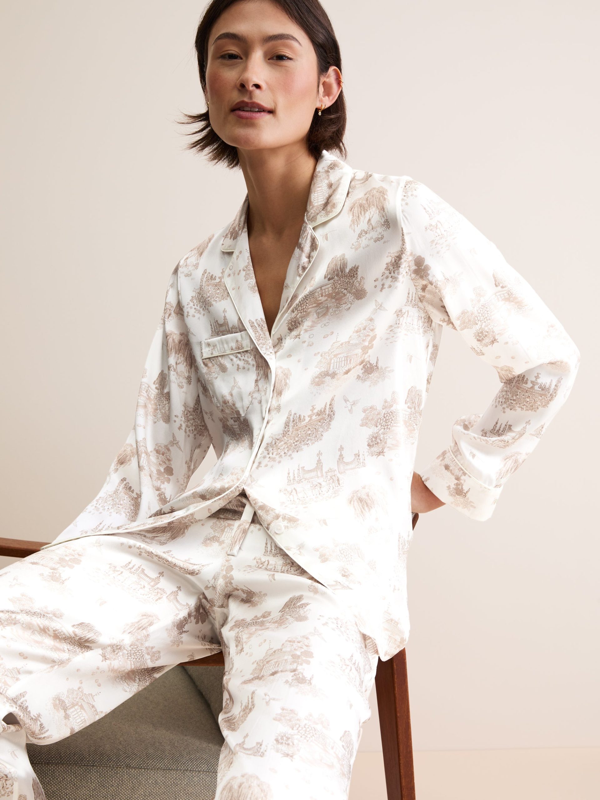 derek-rose-pigiami-544hyp-1.jpg Brindisi Silk Pyjamas Ivory London Toile - immagine 1
