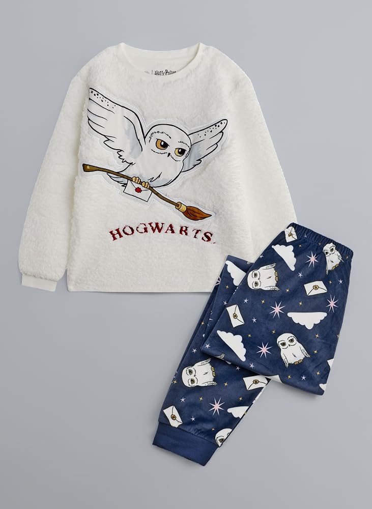 pigiama-harry-potter-bambina-717vmu-1.jpg Harry Potter Set Pigiama per Bambini | Top in Pile Sherpa a Maniche Lunghe Hedwig di Hogwarts e Pantaloni Loungewear con Stampa Integrale | Pacchetto Completo di Indumenti da Notte Coordinati : - immagine 1