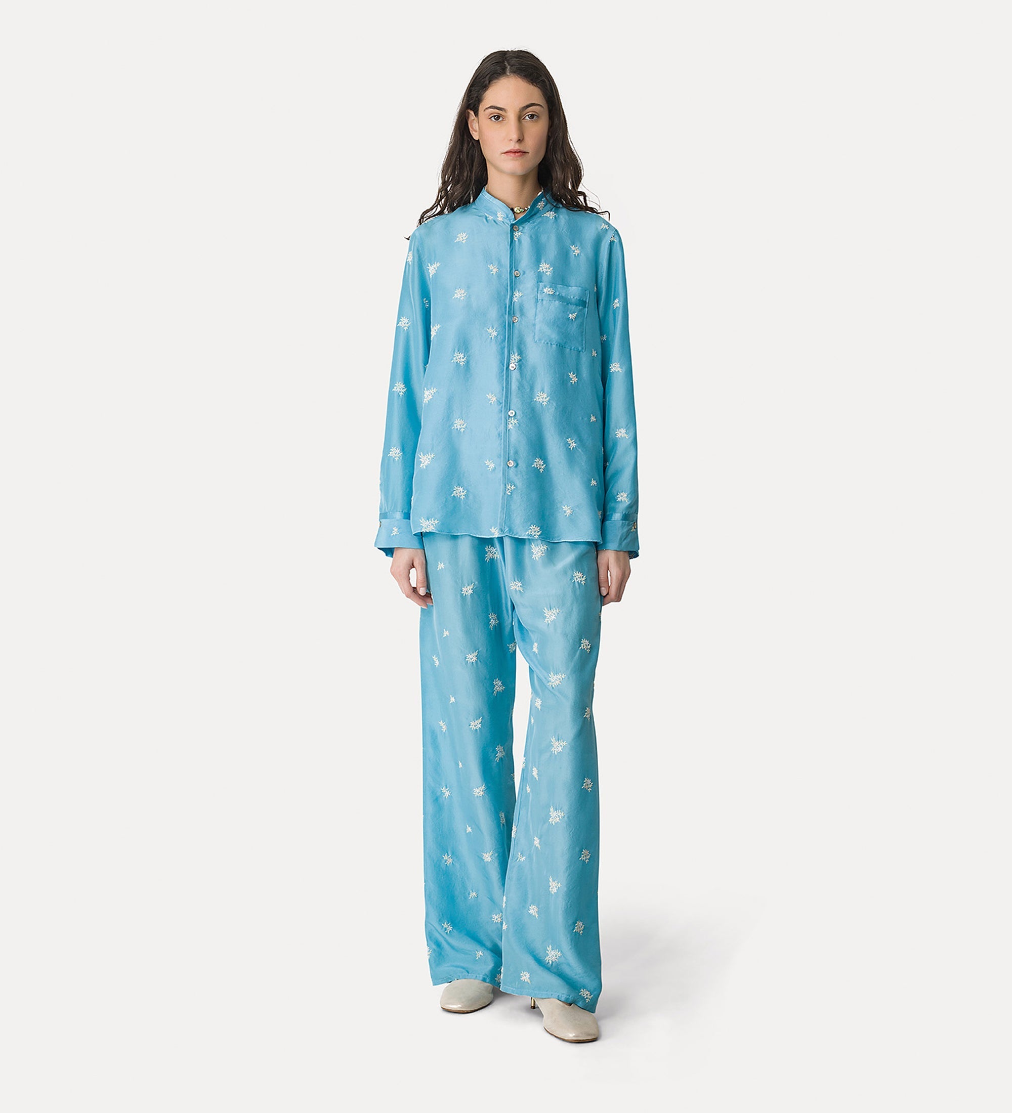 pigiama-in-seta-229ryf-1.jpg camicia pigiama seta ricamo "petites fleurs" turchino turchino / 0 - immagine 1