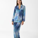 Set pigiama lungo donna in viscosa toni blu | Nabalì