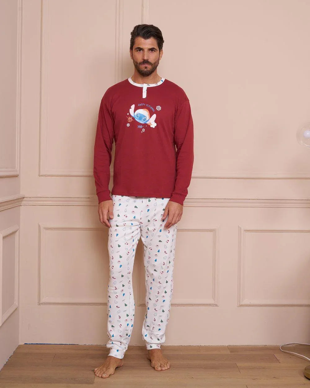 pigiama-natalizio-uomo-255oap-1.jpg Pigiama Natale Uomo Disney/Marvel Kisené - immagine 1
