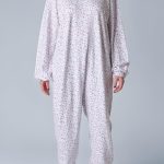 MEDI.TECH ITALY Pigiama Sanitario Donna Invernale per Anziani | Tutone Intero Con Cerniera Posteriore Maniche Lunghe Motivo: Fiore Tre Colori : Amazon.it: Moda