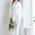 Pigiama da sposa, pigiama da sposa, set pigiama da damigella d'onore, pigiama da sposa, pigiama di seta da donna in pizzo bianco avorio lungo raso kimono vestaglia pigiama Etsy Italia