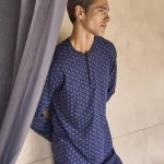 Pigiama uomo collo serafino, in leggero jersey di puro cotone fantasia