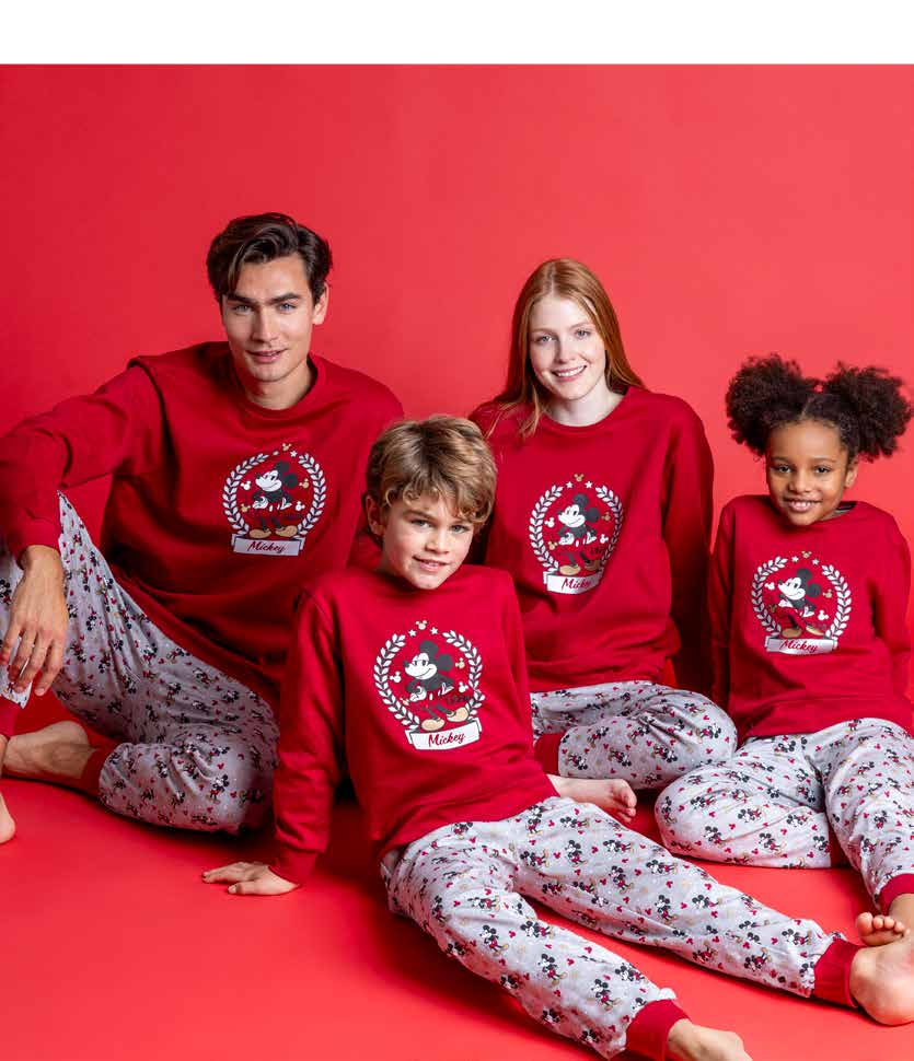 pigiami-disney-145spe.png Pigiama invernale Family Uomo Donna Bimbo Bimba art Disney 62221 62317 - immagine 1