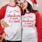 Set Coordinato Maglia Pigiama Natalizia Personalizzabile per Coppia "All I Want for Christmas" Idea Regalo Natale