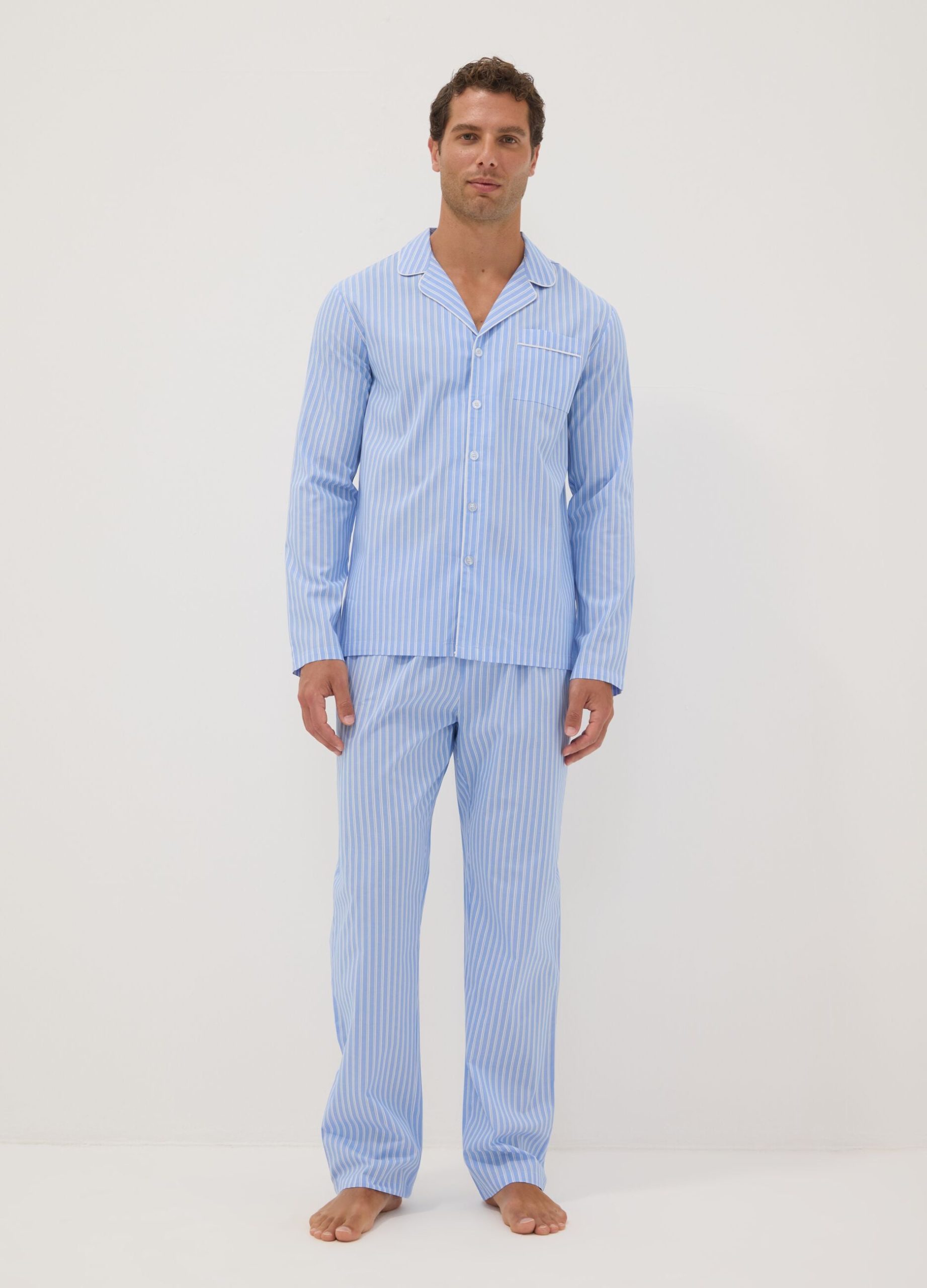 pigiami-uomo-calzedonia-829lji-1.jpg Pigiami Uomo Calzedonia Pigiami Estivi Costumi Uomo: Alla Moda Al Mare E In Piscina Calzedonia - immagine 1